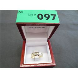 Men's Diamond 10 KT YG Ring, 4 Baguette diamonds