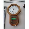 Image 1 : Wall clock