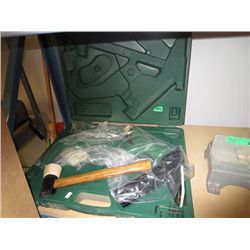 Superior hardwood flooring hammer, in case