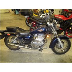 2003 Blue Suzuki Marauder GZ250K2