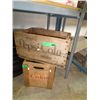 Image 1 : Two vintage crates