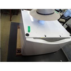 White laundry pedestal