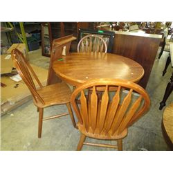 Hamilton & Spill round kitchen table & 3 chairs