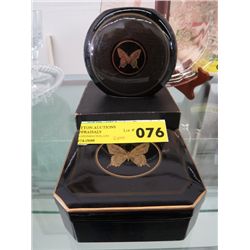 Japanese - Papillon lacquer ware  coaster set and vase