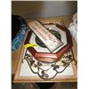Image 1 : Frame pictures and decorative items