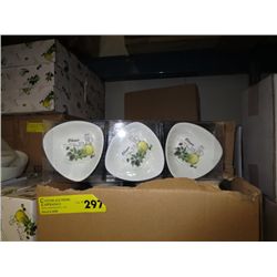 Case of olive dishes