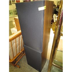 Pair of JVC speakers 16" tall