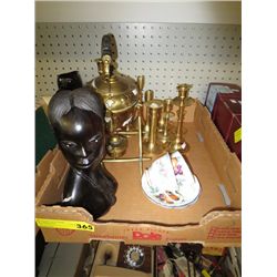 Miscellaneous decorative goods