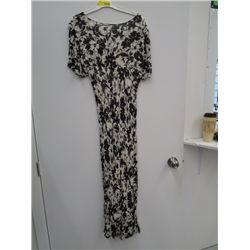 Costume - dress