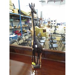 Carved wooden giraffe 25"
