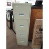 Image 1 : Four drawer letter size filing cabinet