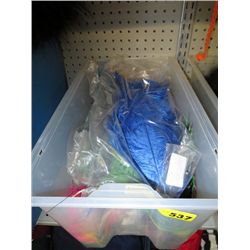 Tote of dyed feathers