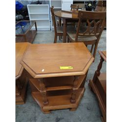 Maple table - 22" tall, 21" deep, 26" wide