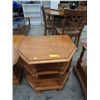 Image 1 : Maple table - 22" tall, 21" deep, 26" wide
