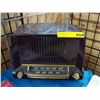 Image 1 : GE Radio Model 404