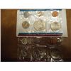 Image 2 : 1977 US MINT SET (UNC) P/D (WITH ENVELOPE)