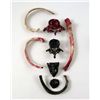 Image 1 : Hostel Bone Props
