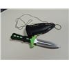 Image 1 : KNIFE - BLACK STAR - NEON GREEN HIGHLIGHTS - WITH SHEATH & CHAIN - 211124