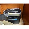 Image 1 : PAPER SHREDDER