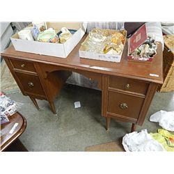 VINTAGE VANITY - 4 DRAWER