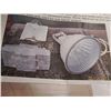 Image 3 : ACCULITE FLOOD LIGHT - INCLUDES 10' STAND WITH "T"- 2 BALASTS AND 2 LARGE 1000WATT METAL HALIDE FLOO