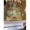 Image 1 : BOX VINTAGE LIGHT FIXTURE SHADES