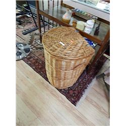 WICKER HAMPER WITH 3 WOOVEN MATS INSIDE