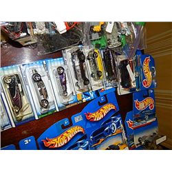 NEW HOT WHEELS FROM VARIOUS YEARS - UNOPENED - SINGLES - 8 PER LOT