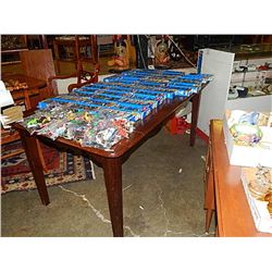 MID 19TH CENTURY DINING TABLE