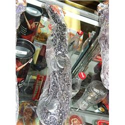 BEADED NECKLACE - NEW