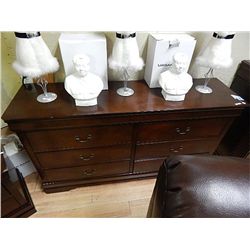 MAHOGANY DRESSER - 6 DRAWER