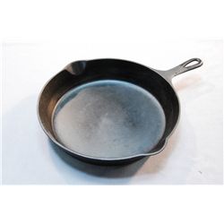 Antique Griswold Cast Iron Pan