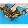 Image 4 : HMS Victory Limited 30 Model Ship