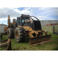 2005 CAT 525B Log Skidder