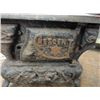 Image 2 : Salesman Cast Iron Stove