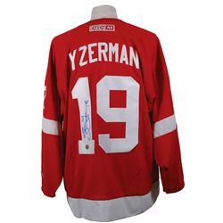 Steve Yzerman