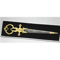 COLLECTORS EDITION 10.5" RENAISSANCE SCISSOR STYLED DAG