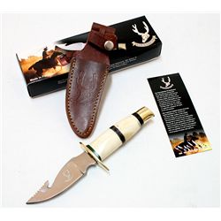 COLLECTORS EDITION 13.5" WOOD HANDLE BONE EDGED HUNTING