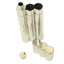 COLLECTORS EDITION CIGAR CASE WITH FLASK