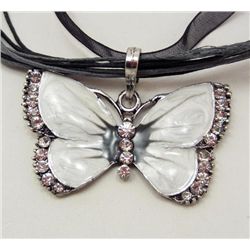 14562 - BUTTERFLY ENAMEL PENDANT W/CHAIN