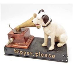 15210 - CAST IRON NIPPER DOG MUSICAL BANK