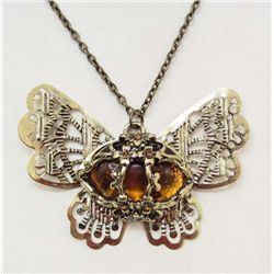 7012 - BUTTERFLY PENDANT W/ CHAIN