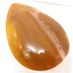 6841 - 114.0 CT ONYX AGATE PENDANT