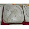 Image 1 : CONCRETE - DRAGON FLY PLAQUE