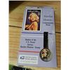 Image 1 : MARILYNE MONROE COMMEMORATIVE WATCH WITH REPLICA OF THE UNITED STATES POSTAL SERVICE MEMORIAL STAMP