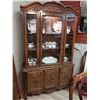 Image 1 : CHINA CABINET - LIGHTS - 2 PC FOR TRANSPORT