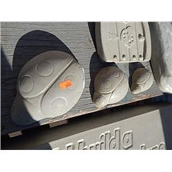 CONCRETE - LADY BUGS - 3PC SET