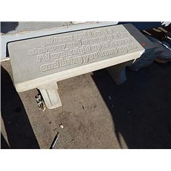 CONCRETE - BENCH - LARGE