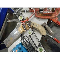 BUNDLE OF TOOLS