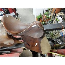 ENGLISH SADDLE